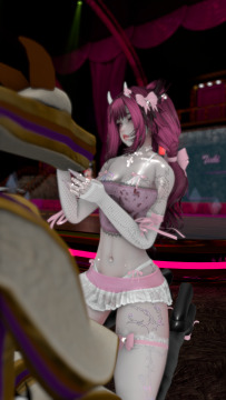 Ariilein - New Dancer at Club Tsuki Event